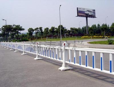 道路护栏